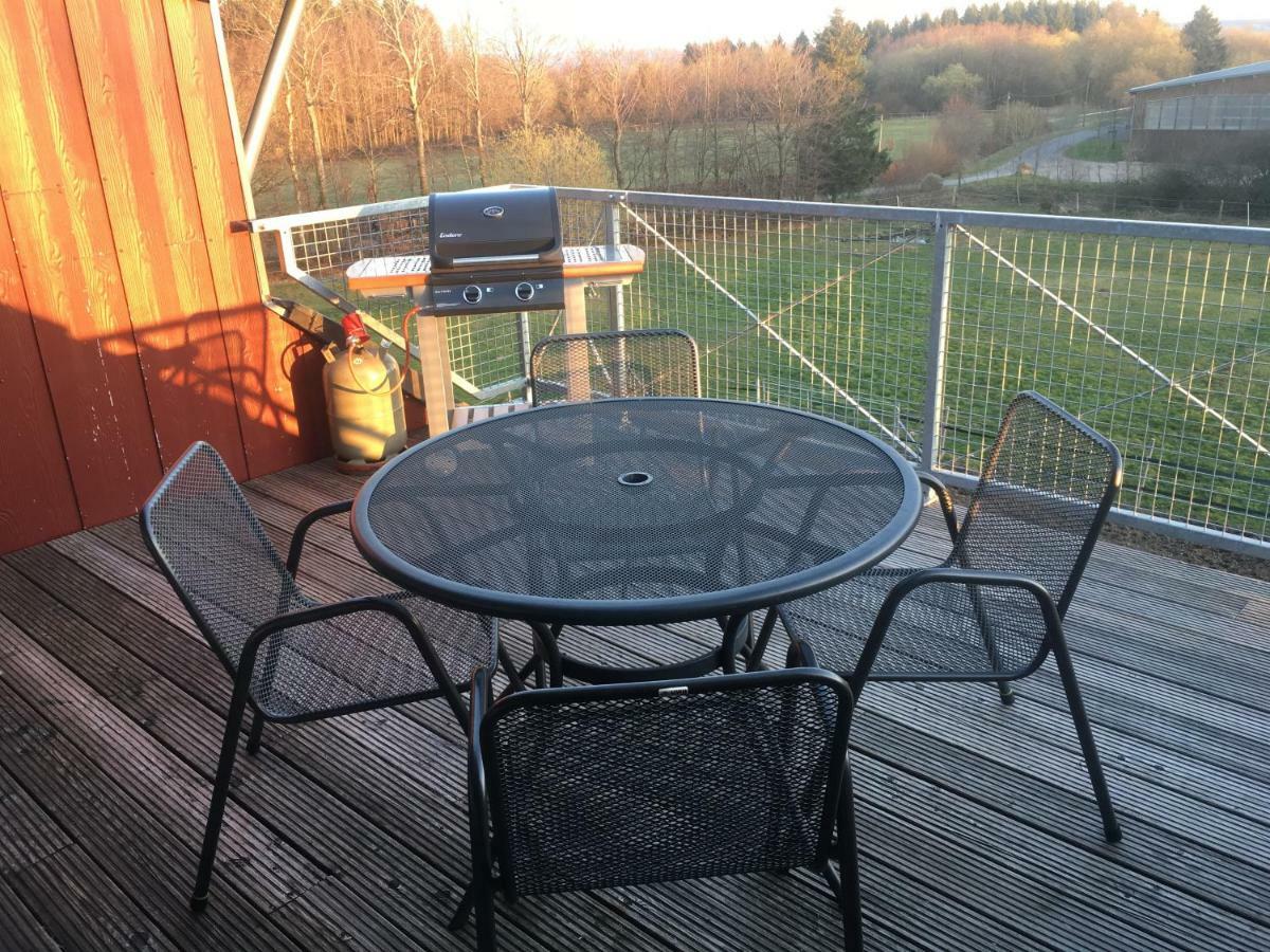 Hof Vierzehnender Im Hohen Venn - 70Qm Fachwerk-Studio - Grosses Wohn-Schlafzimmer Mit Dachterrasse Und Kaminofen - Separate Kueche - Perfekt Fuer Paare - Monschau - Eifel - Hunde Willkommen - Islandpferde Экстерьер фото